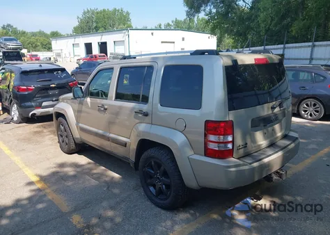2010 Jeep Liberty Limited z USA, uszkodzony, nr VIN 1J4PN5GK5AW155639